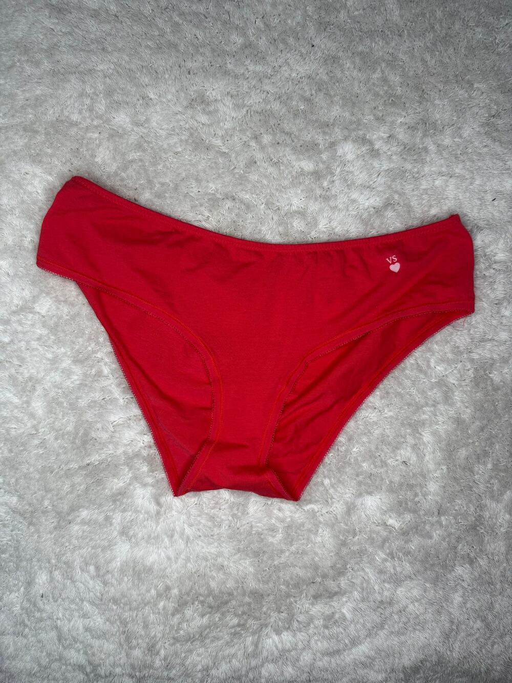 Victoria’s Secret Low Rise Hiphugger Red Cotton Panty Large VS Heart